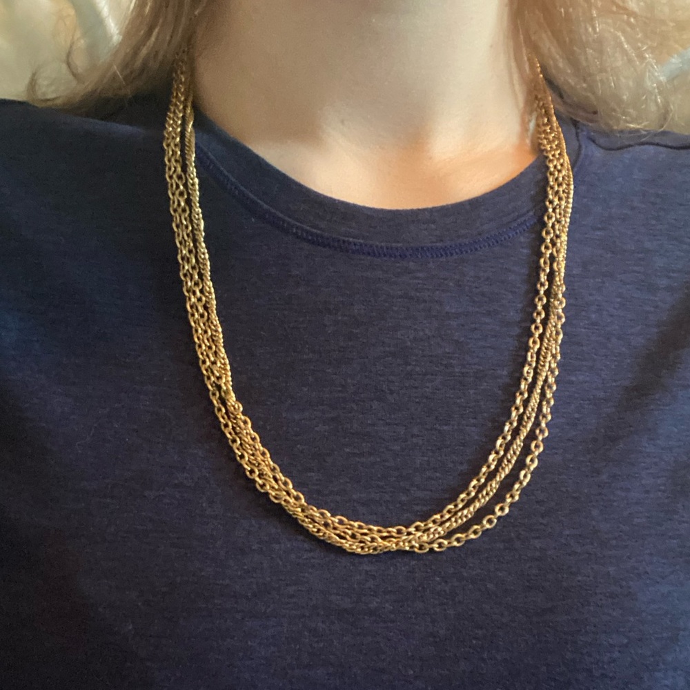 Beautiful Gold Layered Clasp Necklace